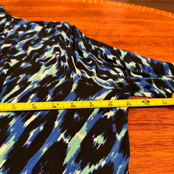 Easywear by Chico’s Open Front Cardigan Top Tab Sleeves Sz 3 XL Blue Black Green - Picture 6 of 11